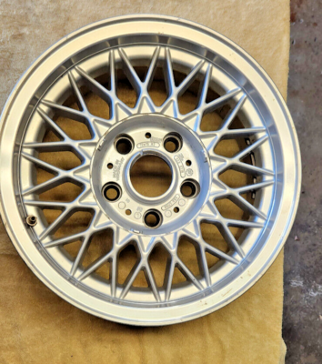 1) USED BBS RZ 322 OEM BMW fitment. 15x7, ET18, CB 72.6mm, 5X120