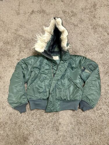 Avirex size xl n-2b - Gem Avirex size xl n-2b - Gem