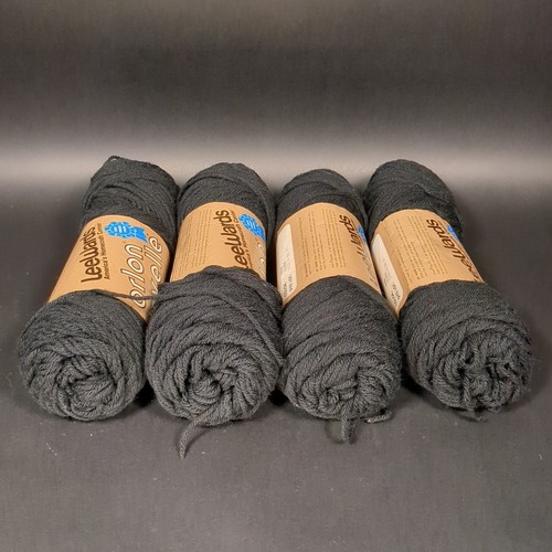 (4) Yarn Skeins Black 1039 LeeWards Sayelle 4 Ply Orlon - Picture 3 of 7