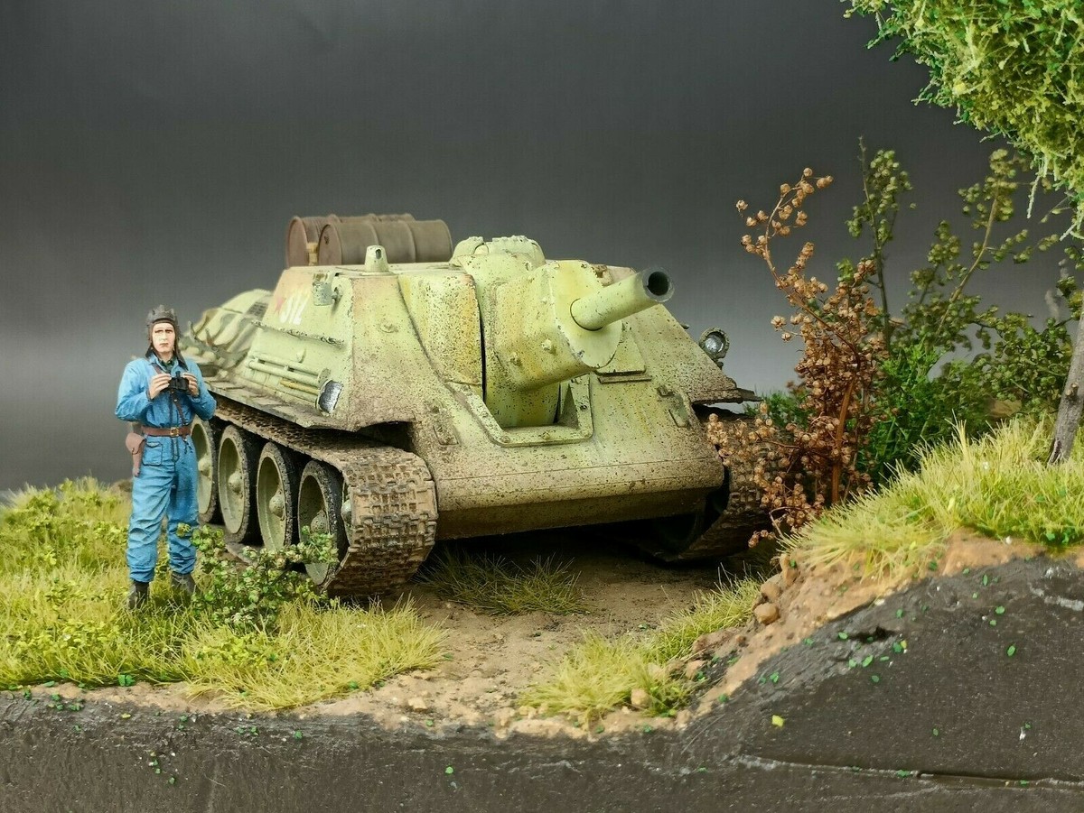 1/35 Built Tamiya WWII Soviet Russian SU-122 SPG Tank Model