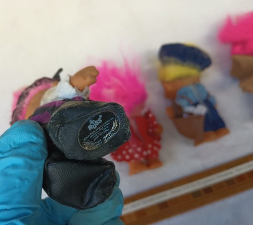 4 USED Russ brand troll dolls * from 1980s 1990s * Pirate * Mailman 3 w outfits - Imagen 4 de 13