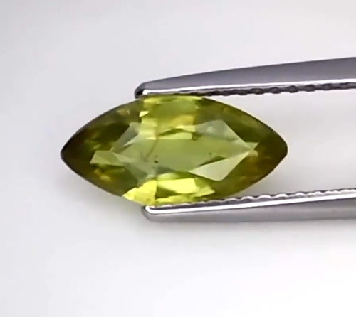 1.52 CTS green natural sphene marquise cut loose gemstones "see video" - Video 1 von 1