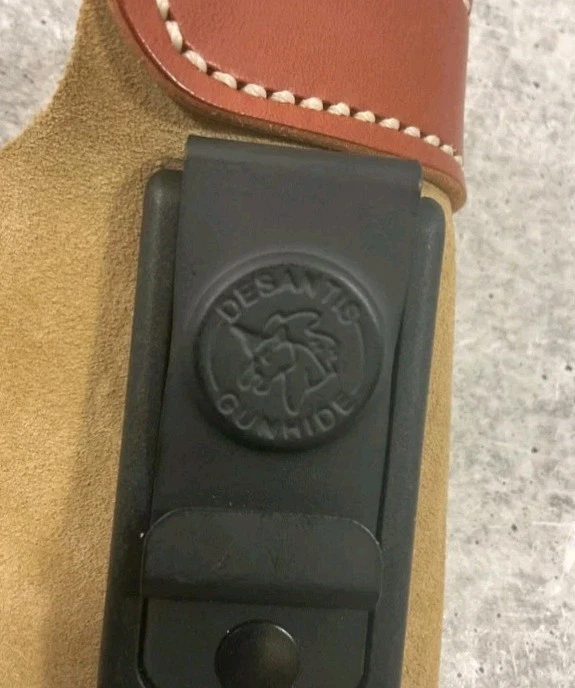 De Santis Gunhide Sof-Tuck IWB Holster Adjustable Cant 106 D6 Suede Leather  - Image 3 of 4