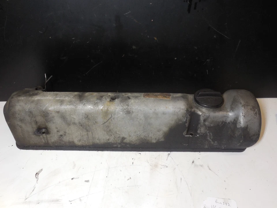 右缸盖阀盖 R 1160161905 72-75 梅赛德斯奔驰 W116 450SEL — 第 4/4 张图片