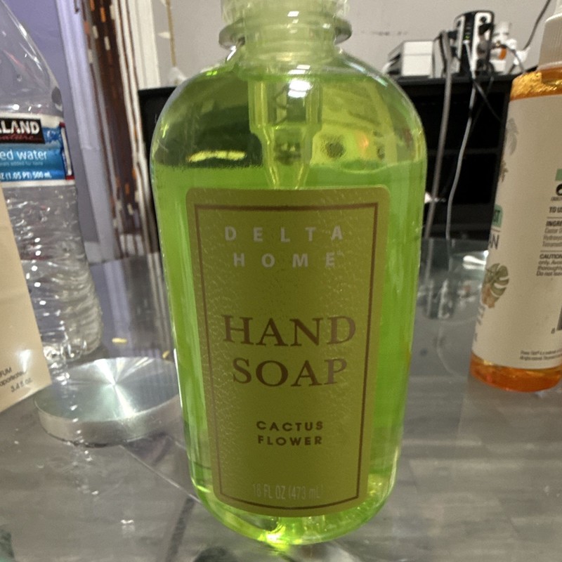Delta Home Liquid Hand Wash Soap, Cactus Flower Scent, Green Bottle 16 fl oz