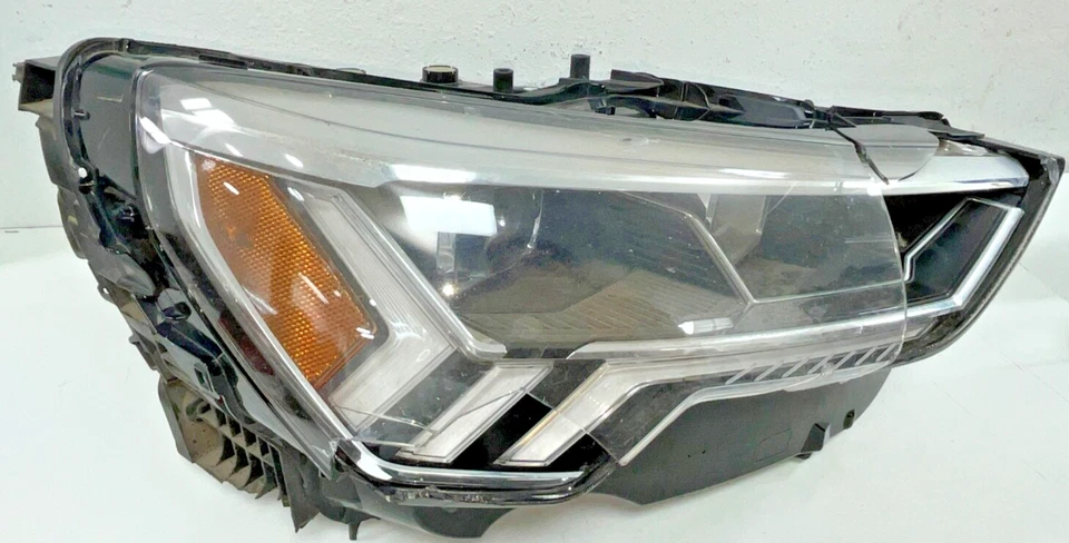 Faro proyector LED completo para Audi Q3 RH 2022 83A941034B *PIEZA ROTA *daños * Foto 4 de 4