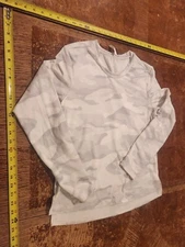 Ebb & Flow Women’s Medium Blue/Gray Long Sleeve T Shirt #S134