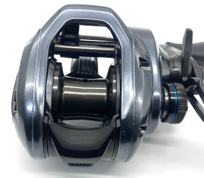 Shimano 24 SLX 70XG Right Handed Bait Casting Reel with Box From