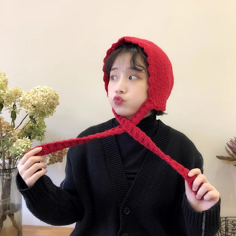 Women Casual Knitted Cap Flat Hat Soft Warm Floral Trim Lace Up Knit Hat  Winter