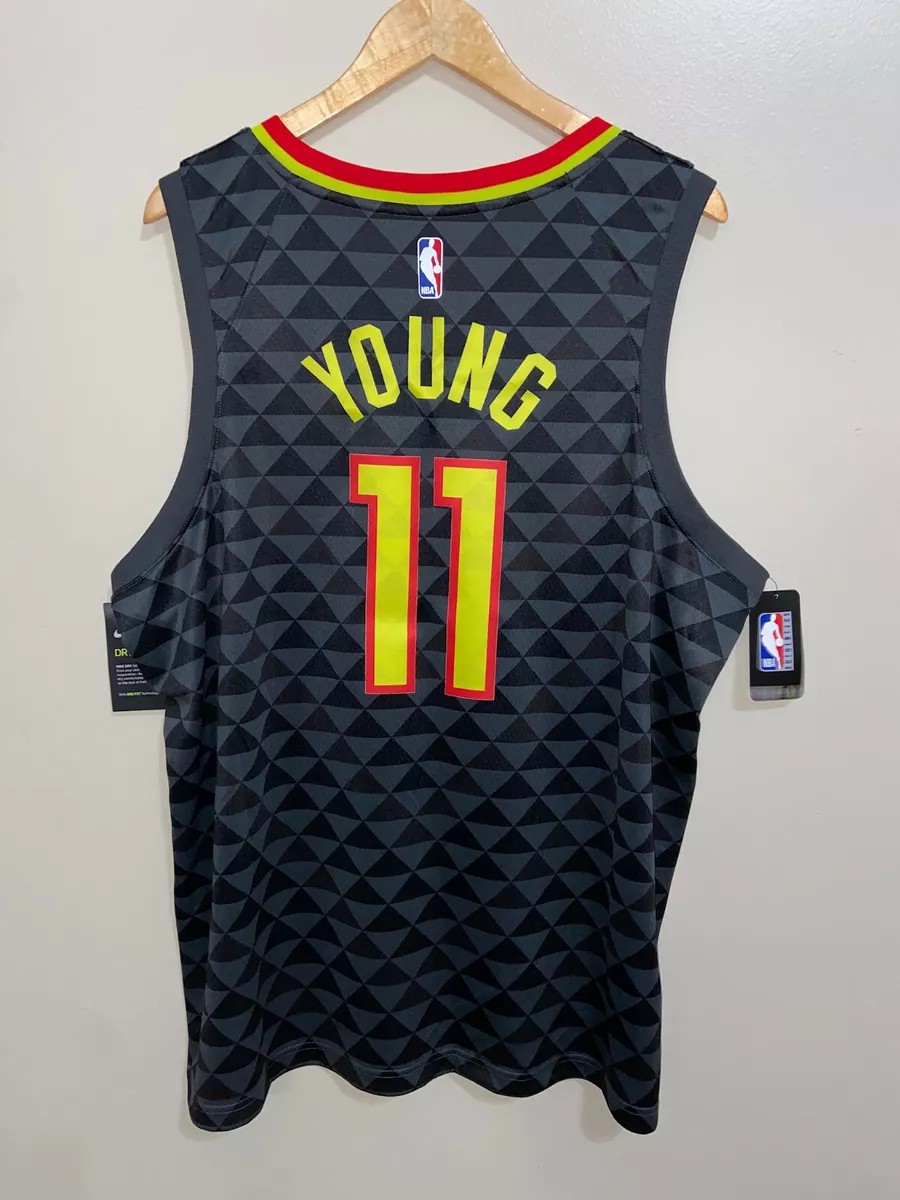 Nike Men's Atlanta Hawks Trae Young #11 Red Dri-Fit Swingman Jersey, Medium