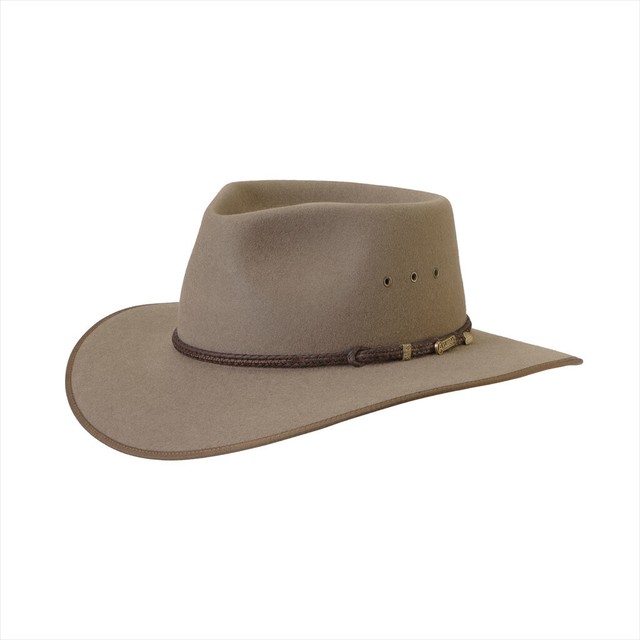 akubra top hat