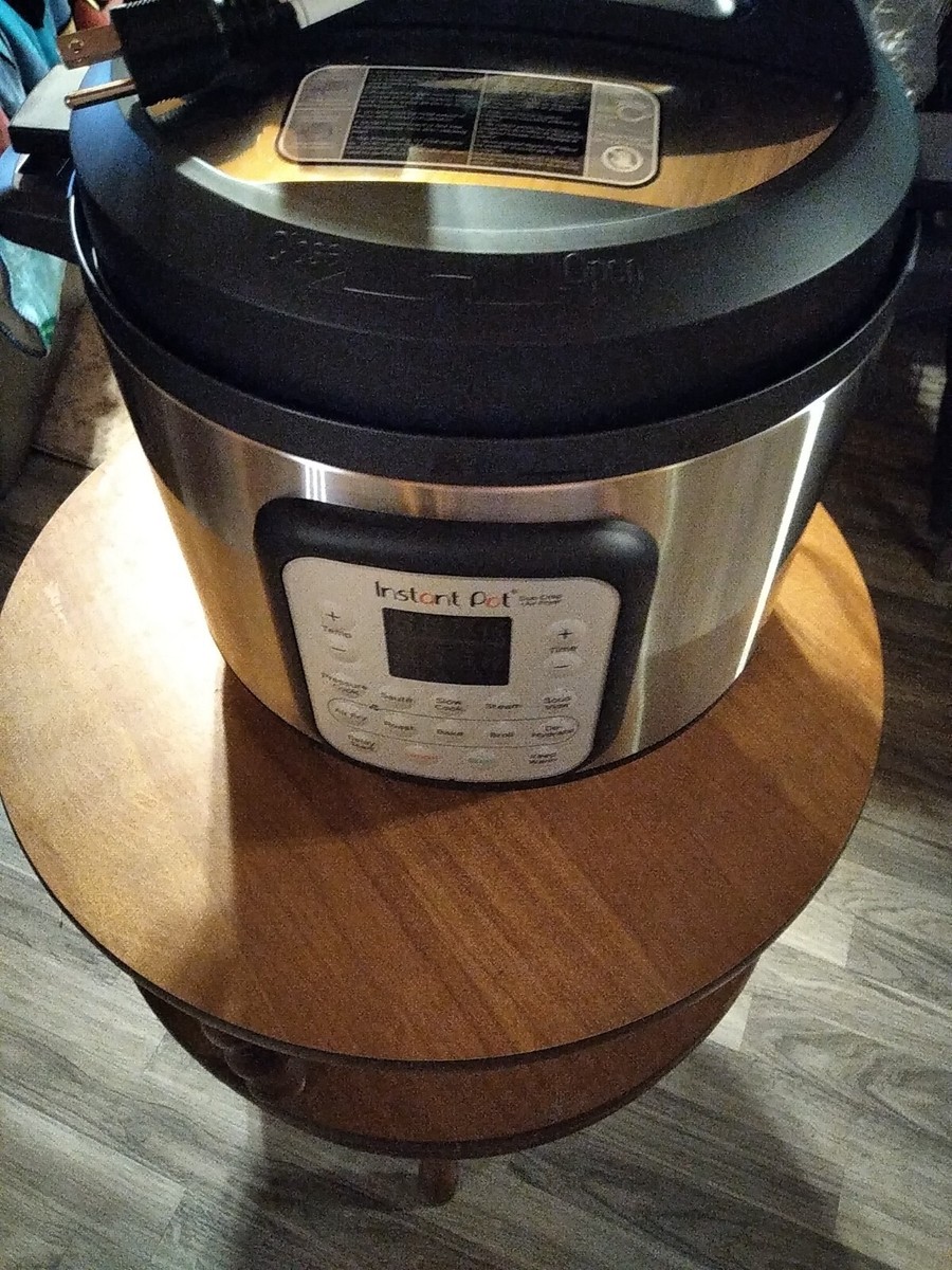 Instant Pot Duo Crisp 11 in 1 Air Fryer Pressure Cooker 8 Qt Stainless 3