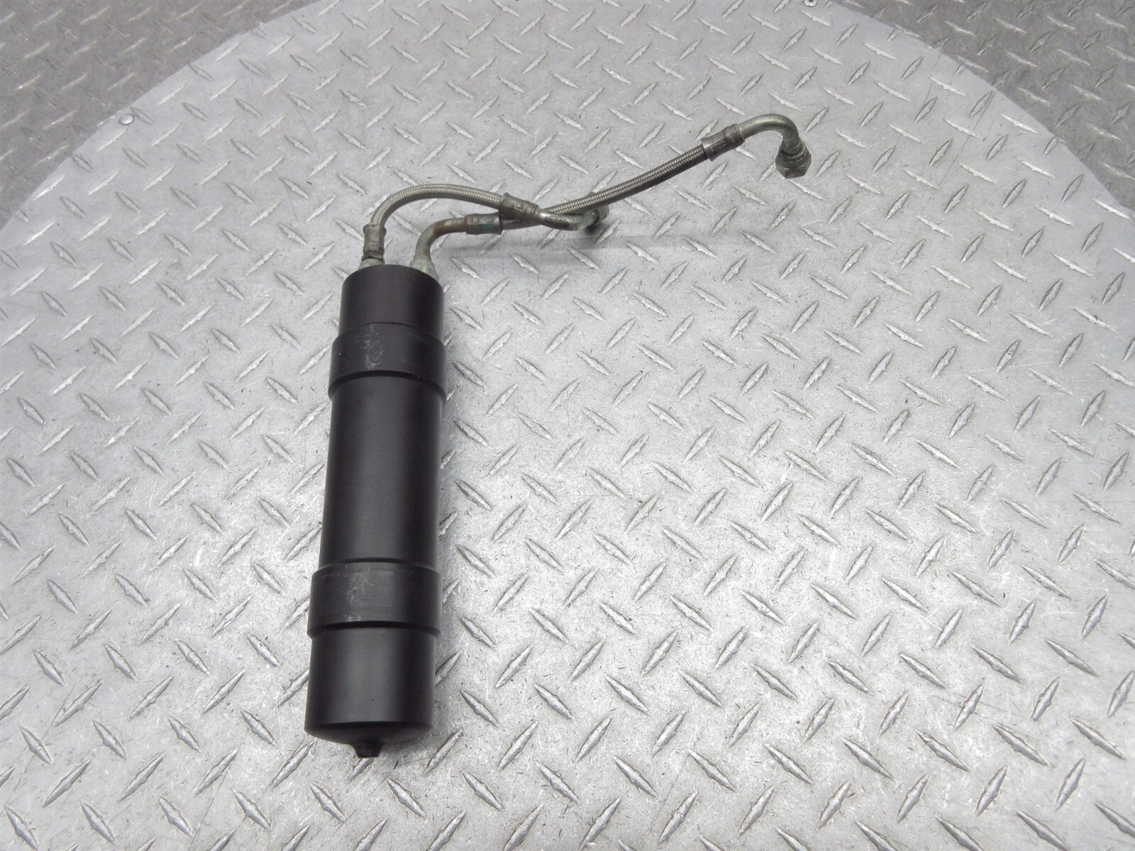2008 Ferrari F430 Spider 197062 Oil Accumulator for VVT Valve Timing Adjuster