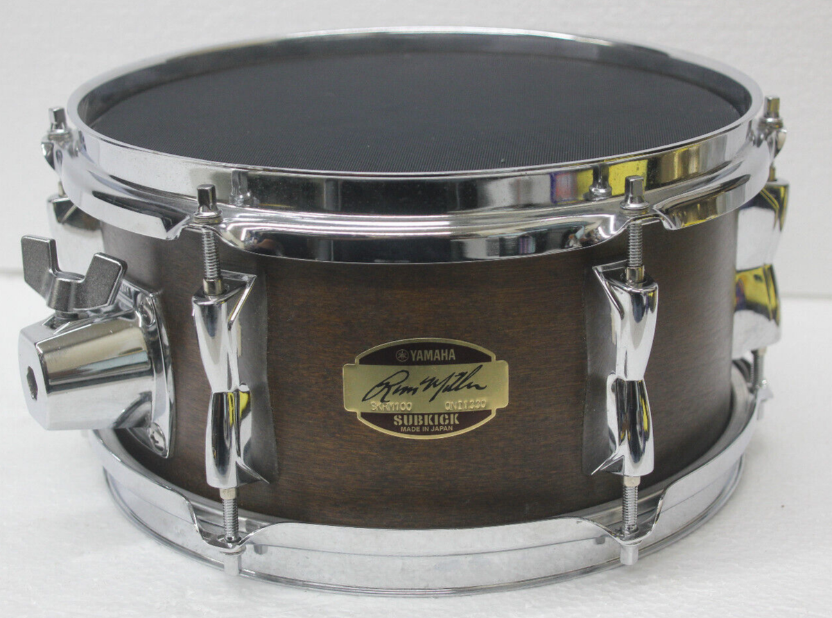 配信機器・PA機器・レコーディング機器 YAMAHA SUBKICK SKRM100 Yamaha SKRM-100 SubKick Reviews | Sweetwater