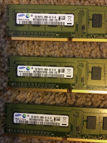 Samsung Computer Memory. Three 1 GB Sticks. 1Rx8 PC3. M378B2873FH0 - Picture 2 of 3