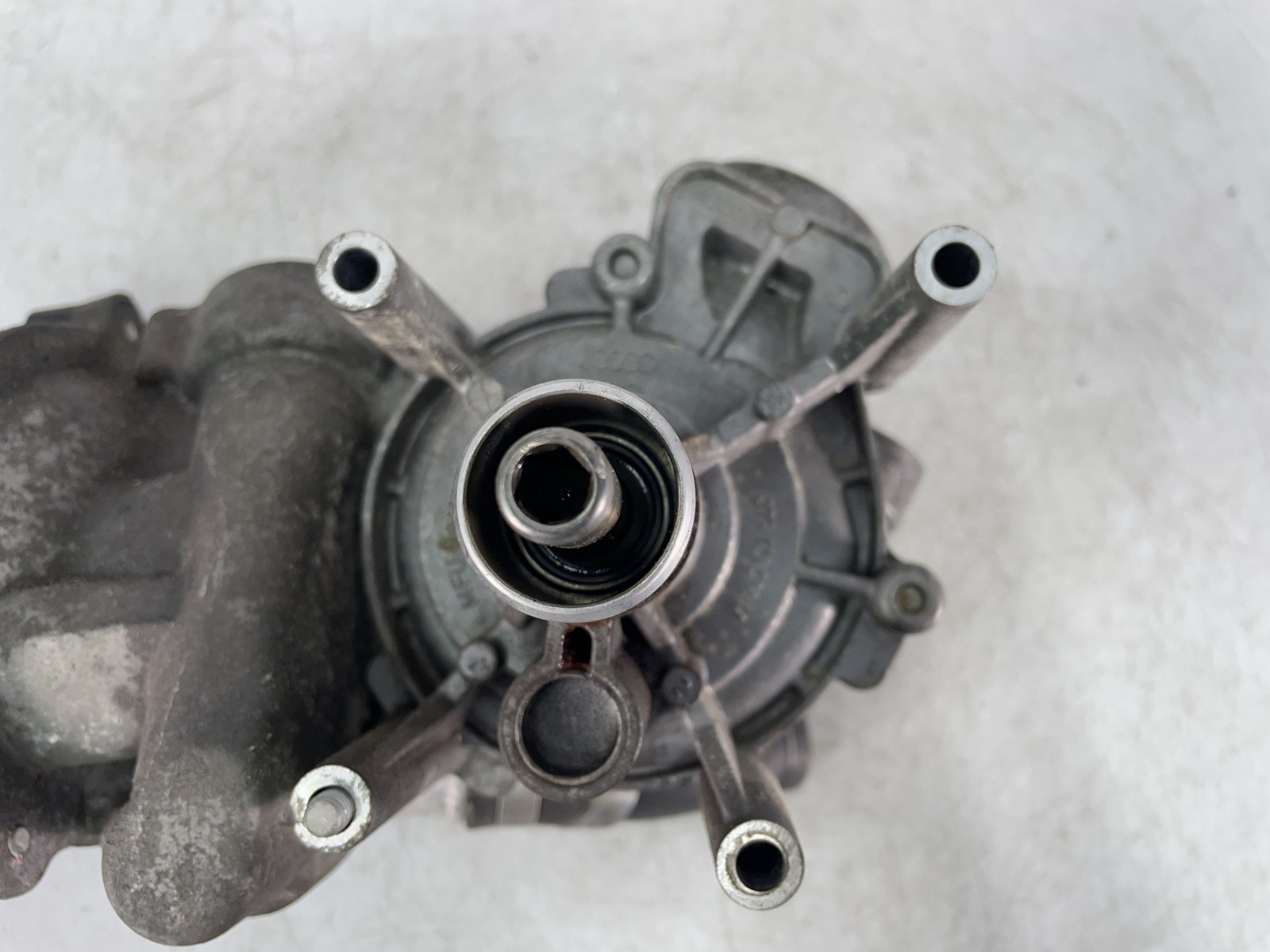 ✅ 2013-2017 OEM Bentley Continental GT GTC 4.0L V8 Water Thermostat Housing Pump