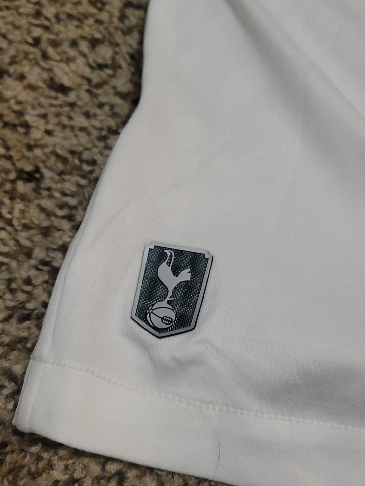 2013-2014 Under Armour Tottenham Hotspur Men's Medium Home Jersey White Football - Image 4 of 4
