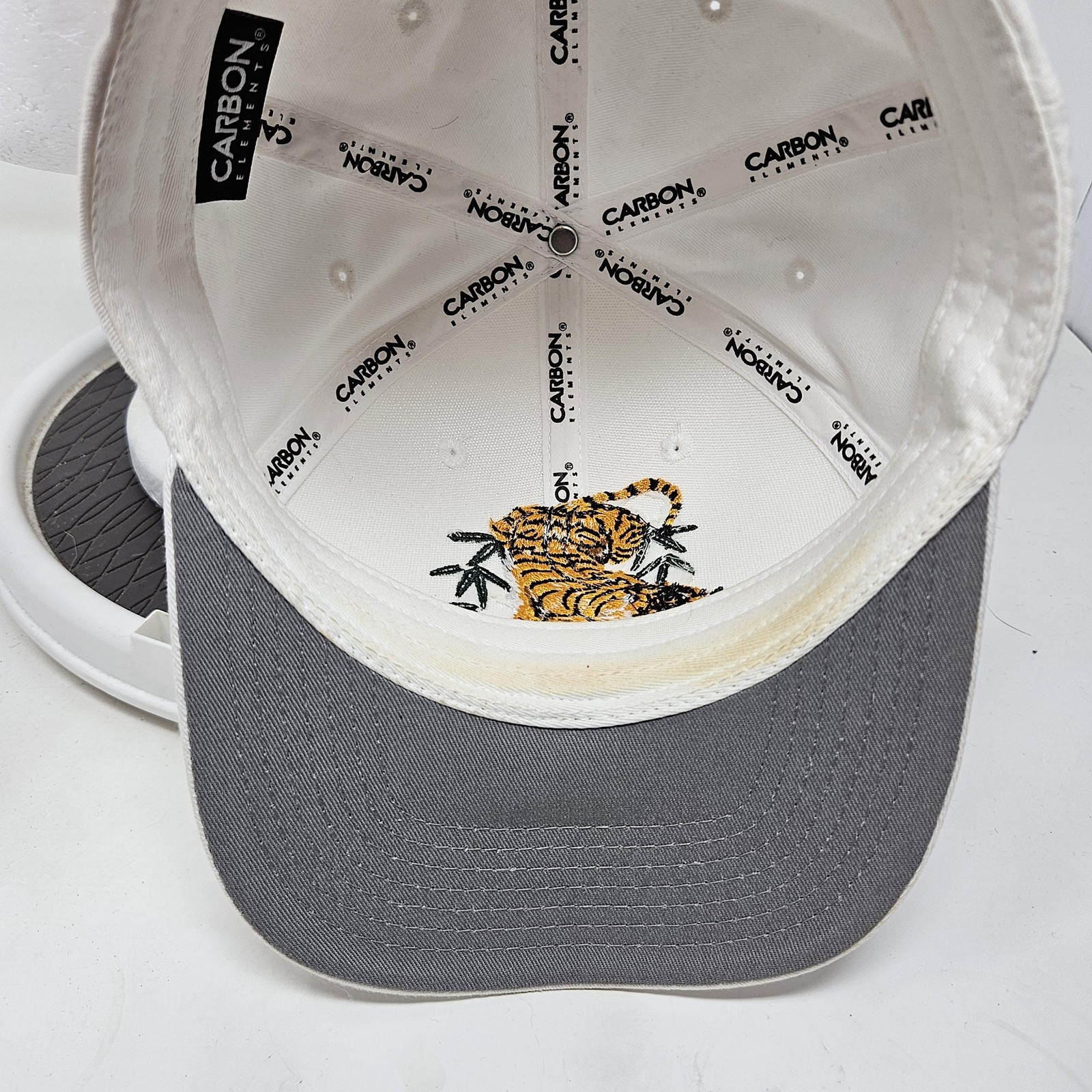 Carbon Elements Hat Cap Snap Back White Tiger Emb… - image 7