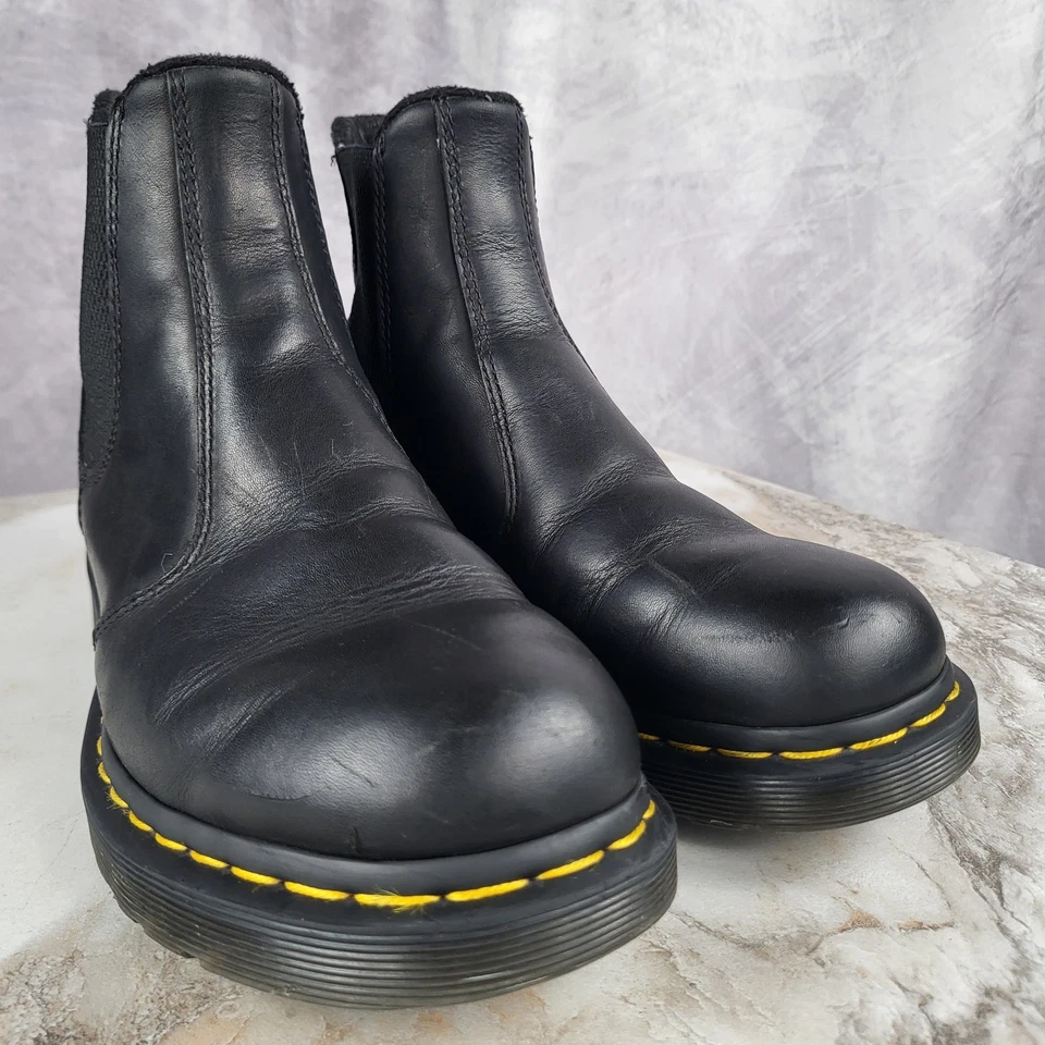Dr. Martens 2976 Chelsea Boots Women's US Size 8 Black - Image 2 of 4