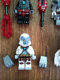Lego Chima 70009 Worriz's Combat Lair Minifigures Windra, Wakz, Wilhurt,...