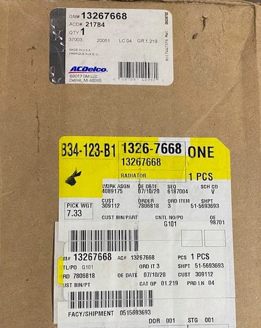 Conjunto de radiador original Chevrolet Cruze 2011-2016, pieza nueva OEM, P/N 13267668 Foto 3 de 4