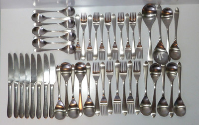 Robert Welch RW Meridian Flatware 47 pcs Satin Stainless Forks Spoons Knives++
