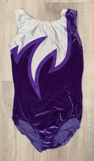 GymStern Java Turnanzug Gr. 152 Gymnastik Wettkampf Trikot lila weiß ärmellos