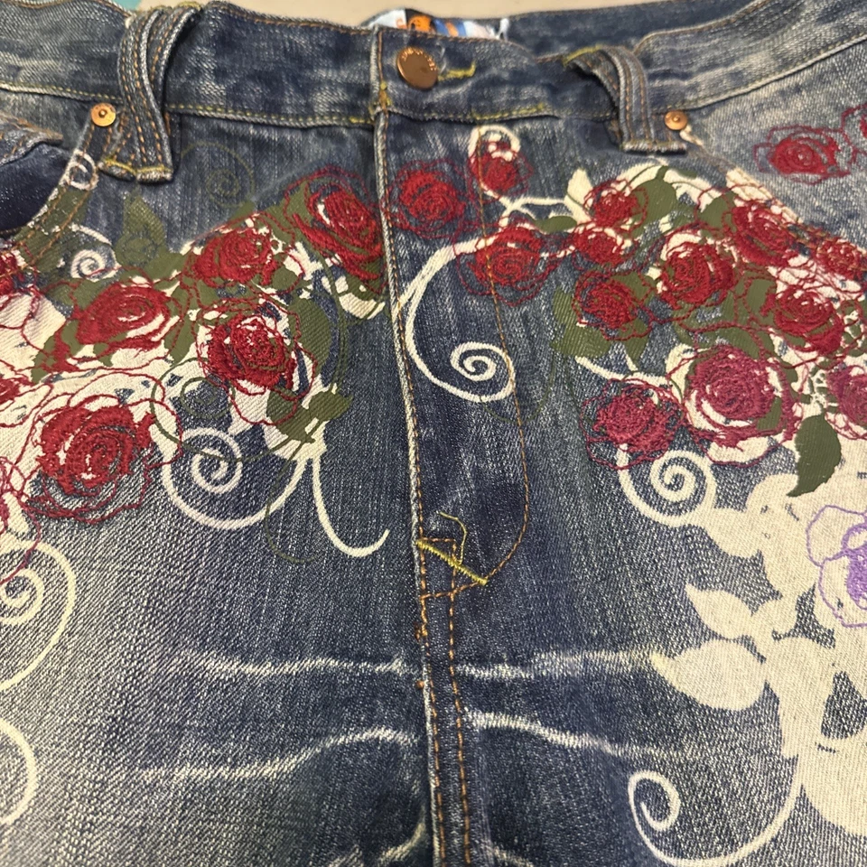 Jeans jeans masculino vermelho índigo tamanho 38 floral rosas - Imagem 3 de 4