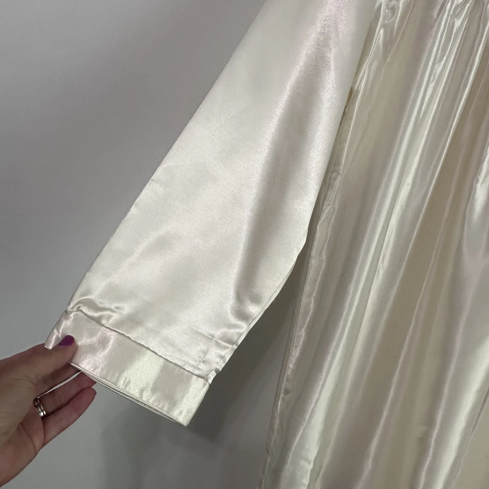 Go Softly Satin House Coat Robe Dress L Whisper White Intimates Romantic NEW - Image 3 of 4