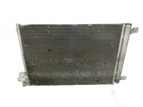 Kondensator Klimakühler AC für Seat Ateca KH7 16-20 5Q0816411AR 5Q0816411BG