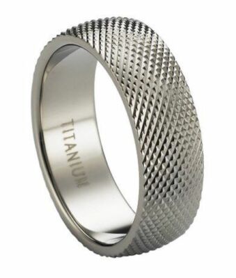 BRANDNEU TOP QUALITÄT 8mm TITAN FACETTIERTES DESIGN BANDRING