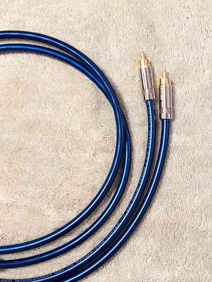 Wireworld Oasis 7 RCA Interconnect Silver Clad: 3' single -AWARD