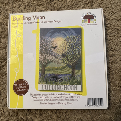 Bothy Threads Counted Cross Stitch Kit Budding Moon XDD1