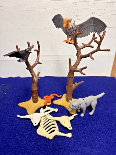 Vintage Playmobil Lot - Vulture, Crow, Wolf, Snake, Trees & Bones