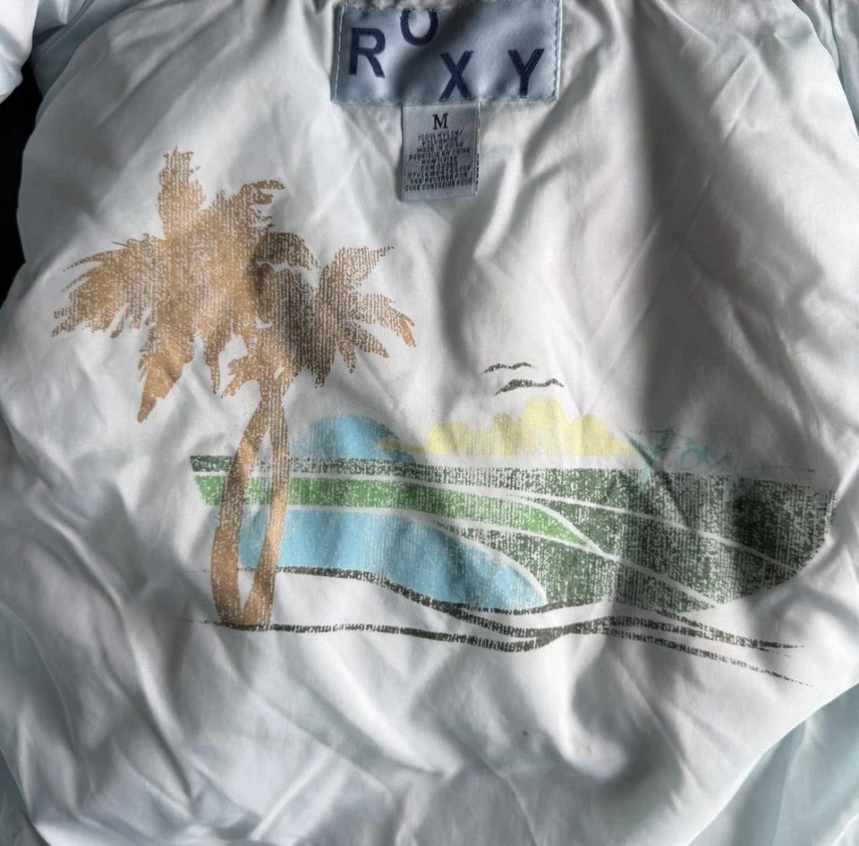 Vintage Y2k Roxy Fur Puffer Vest Jacket Women’s Size Medium - Image 4 of 4