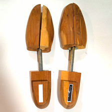 Florsheim Wooden Shoe Trees Pair - Wood Material