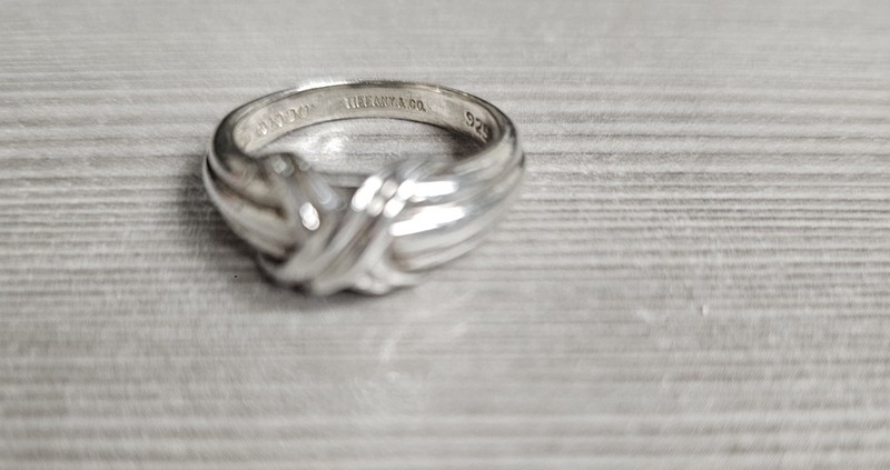 Vintage Tiffany & Co. 1990 Signature X Ring Silver 925 size 7