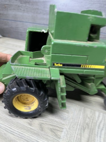 John Deere Titan Combine 2 II ertl USA Made Missing Cab Die Cast Toy Tractor - Picture 12 of 24