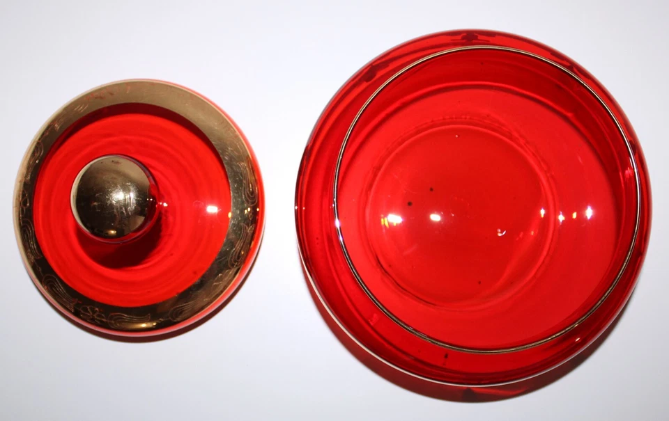 Ruby Glass JAR Container Interglass Italy 24K Gold Gilt Xmas BELLS 3lbs - Image 3 of 3