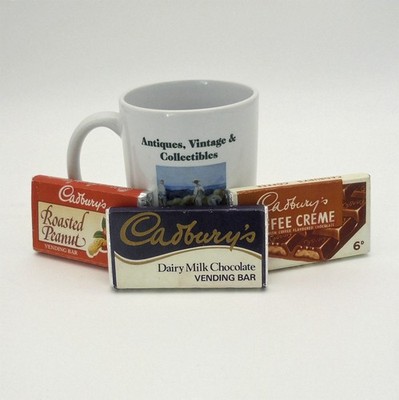Drei Vintage Cadbury's Dummy Schokoriegel