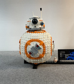 Lego R2-D2  75308 /  BB8 75187