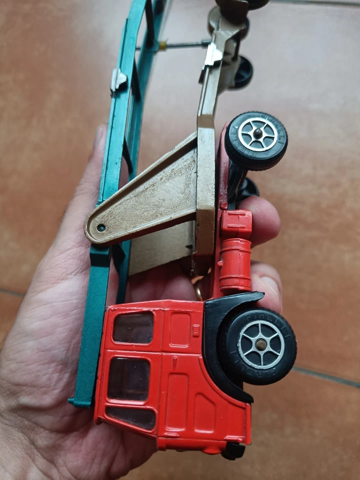 Modello Politoys Portauto Esagamma Scala 1/43 - MADE IN ITALY buone condizioni - Immagine 3 di 4