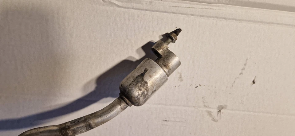 Chevrolet HHR 2008-2011 tubo de manguera de aire acondicionado Foto 2 de 4