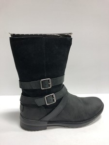 ugg lorna boot black