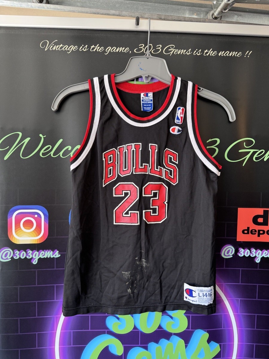 Vintage CHAMPION Michael Jordan #23 Chicago Bulls KIDS NBA
