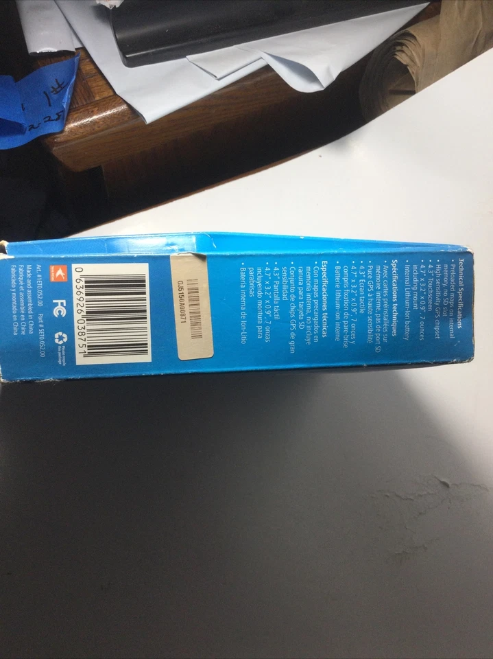 TomTom XL 335 SE GPS  4.3" Widescreen Navigation REPAIR OR PARTS. Locked Access - Image 4 of 4