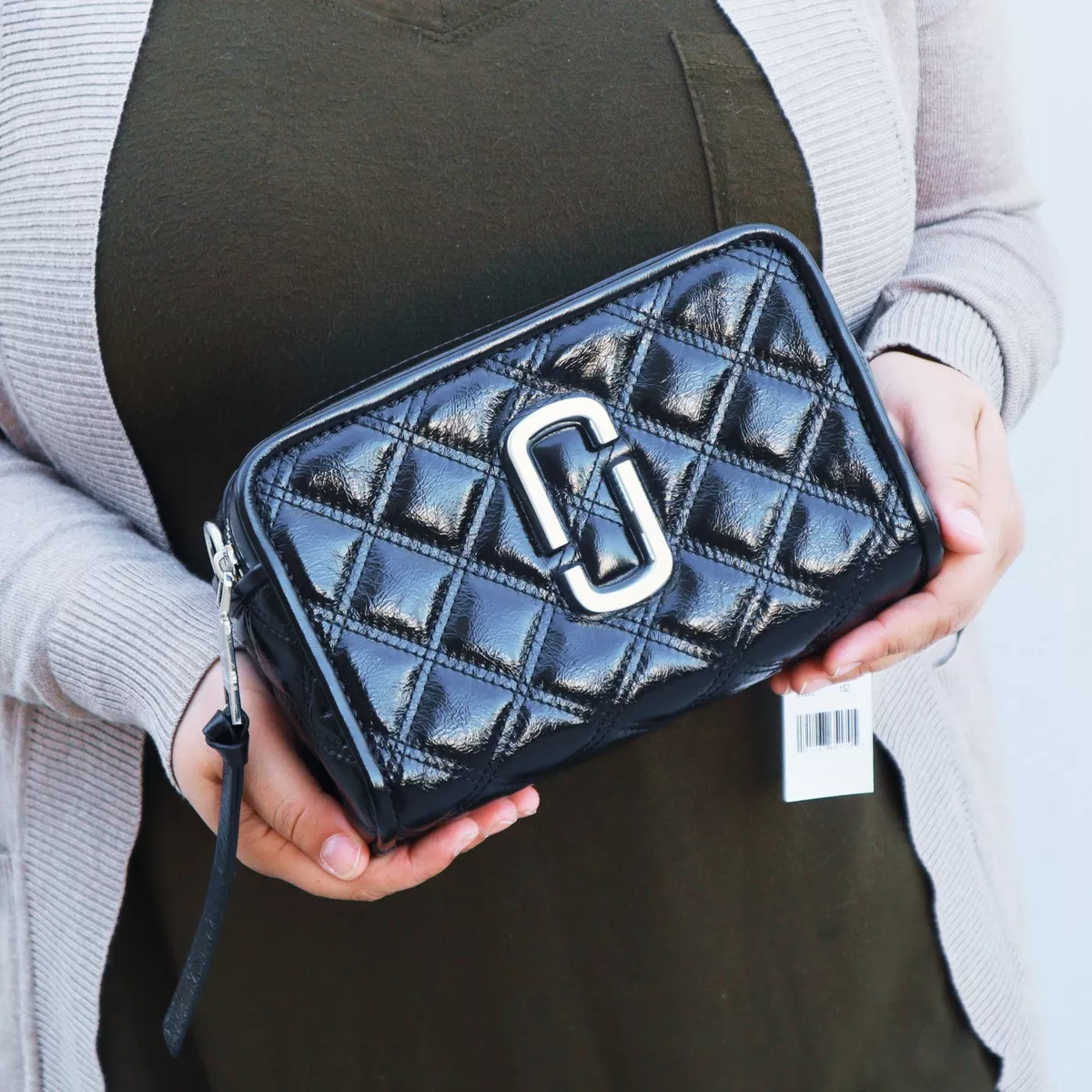 The quilted softshot top zip multi wallet hot sale