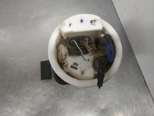Pompe à essence Skoda 120