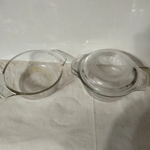 2 Vintage Clear Glass 12 oz  Dish  1 Lid Anchor Hocking 1072 USA Small