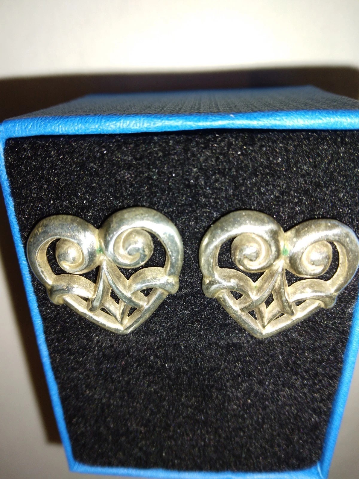 BRIGHTON Scrollwork Heart Post Earrings - image 6